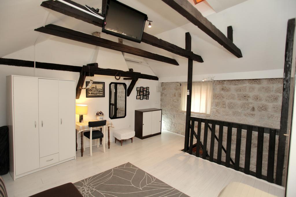 Apartment Tragurium Trogir Buitenkant foto